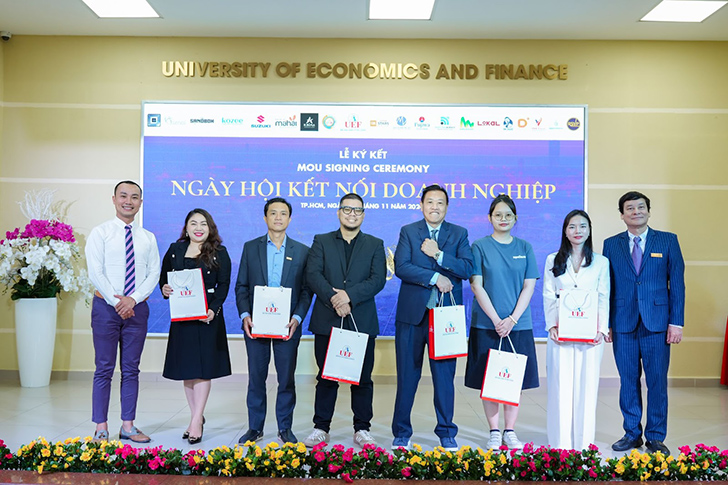 Học bổng đến 100% dành cho thí sinh đăng ký ngành marketing UEF Học bổng đến 100% dành cho thí sinh đăng ký ngành marketing UEF