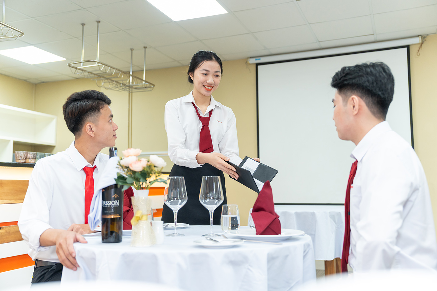 Đăng ký học bổng sớm, trường lì xì 25% học phí toàn khóa Đăng ký học bổng sớm, trường lì xì 25% học phí toàn khóa
