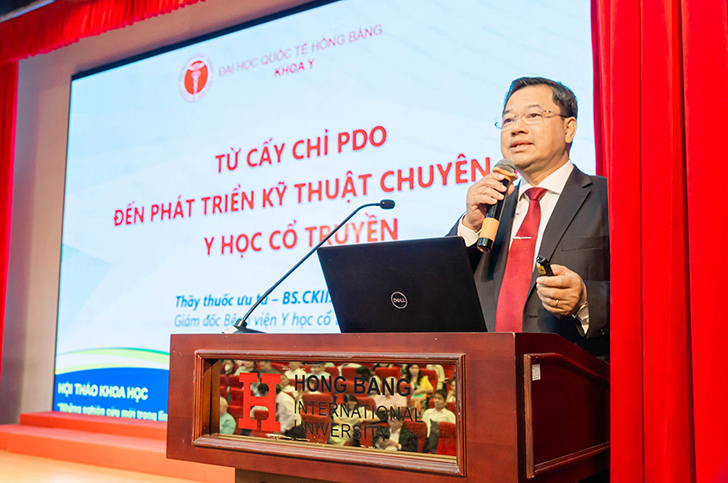 Sinh viên khối ngành sức khỏe học gì từ Hội thảo Đông - Tây y kết hợp Sinh viên khối ngành sức khỏe học gì từ Hội thảo Đông - Tây y kết hợp