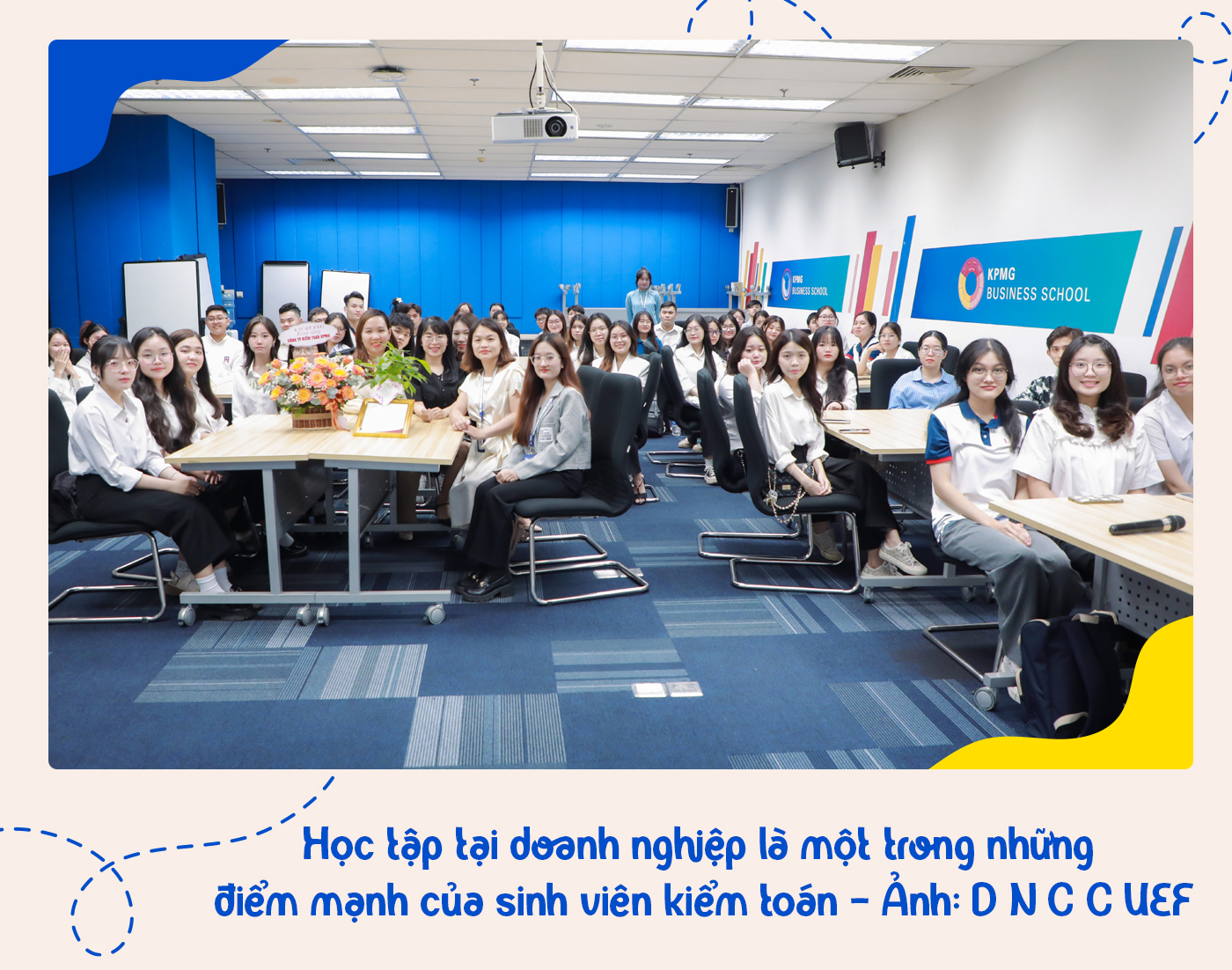 Học kiểm toán với học phí ổn định tại trường đại học song ngữ - Ảnh 6 Học kiểm toán với học phí ổn định tại trường đại học song ngữ - Ảnh 6
