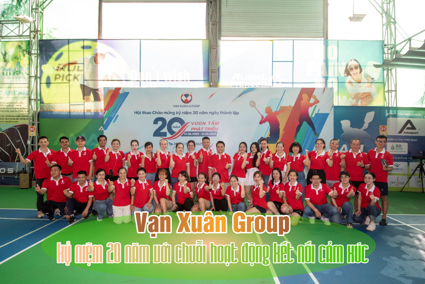 Vạn Xuân Group kỷ niệm 20 năm với chuỗi hoạt động kết nối cảm xúc Vạn Xuân Group kỷ niệm 20 năm với chuỗi hoạt động kết nối cảm xúc