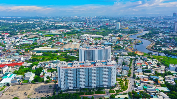 TP.HCM: Trục giao thông xuyên suốt ven kênh dần thành hình TP.HCM: Trục giao thông xuyên suốt ven kênh dần thành hình