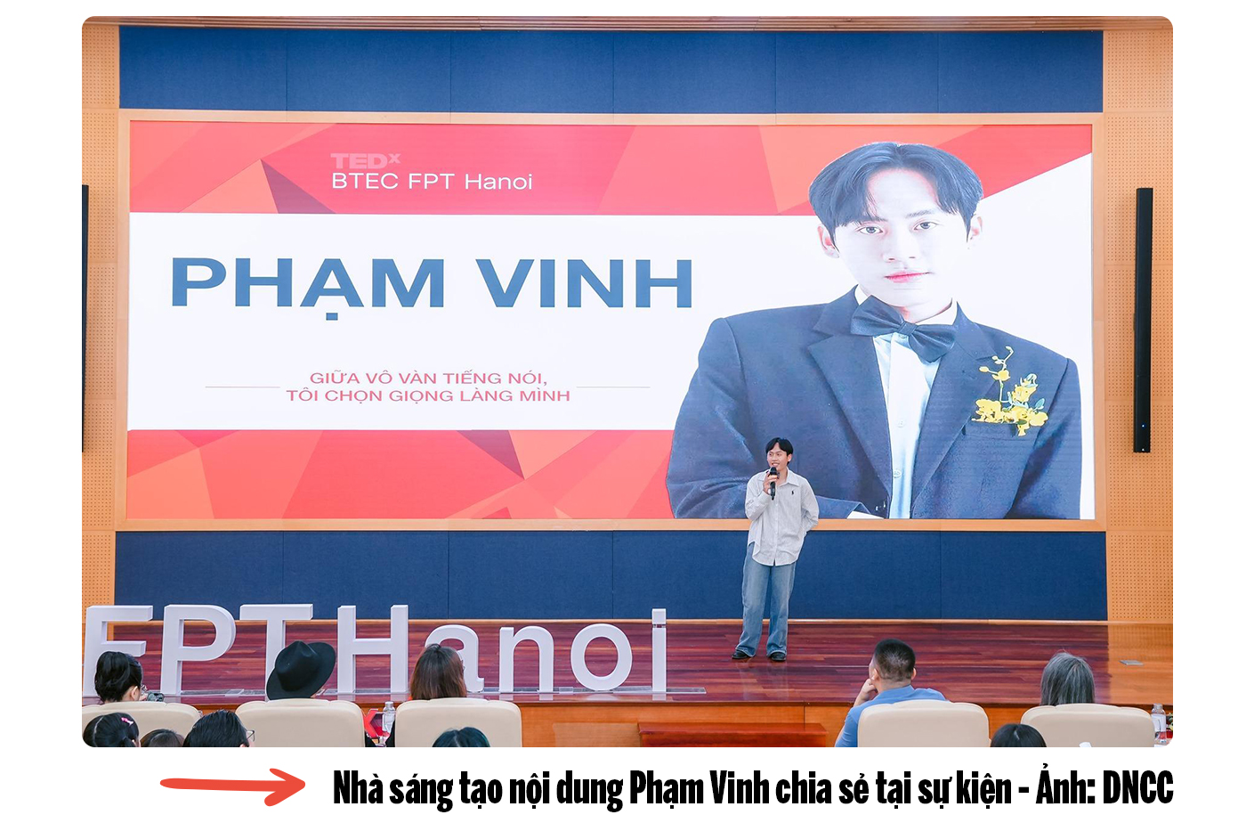 Học cách tỏa sáng bằng sự khác biệt từ người trong nghề tại TEDxBTEC FPT - Ảnh 5 Học cách tỏa sáng bằng sự khác biệt từ người trong nghề tại TEDxBTEC FPT - Ảnh 5