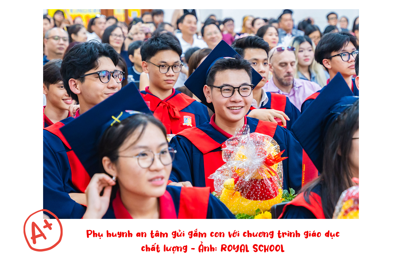 Học sinh Royal School tự tin dịch cabin của hội nghị quốc tế - Ảnh 9 Học sinh Royal School tự tin dịch cabin của hội nghị quốc tế - Ảnh 9